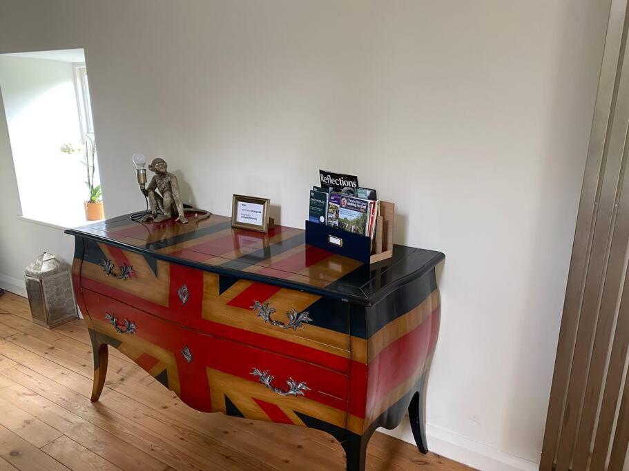 Luxury Peak District 2 Bedroom Boutique Cottage Two Dales Eksteriør billede